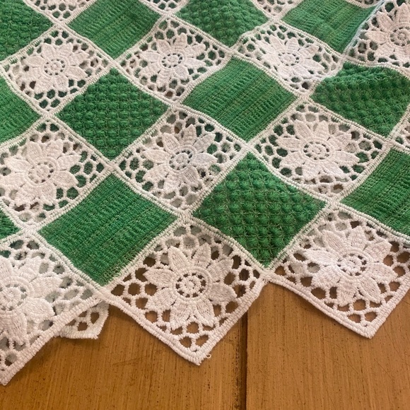 Zara women’s crochet top green white cardigan pullover short crop size small - Picture 3 of 10